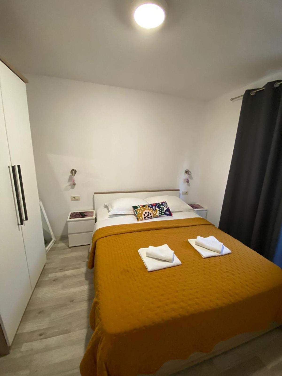 Apartmani Roko Drvenik  Exterior photo